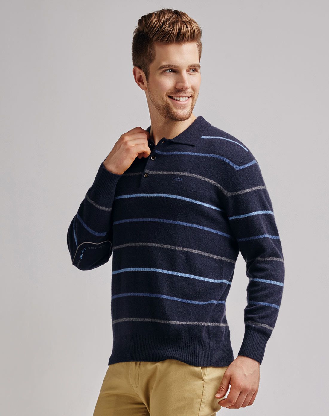 男款t恤领深藏青/蓝色长袖纯羊绒衫