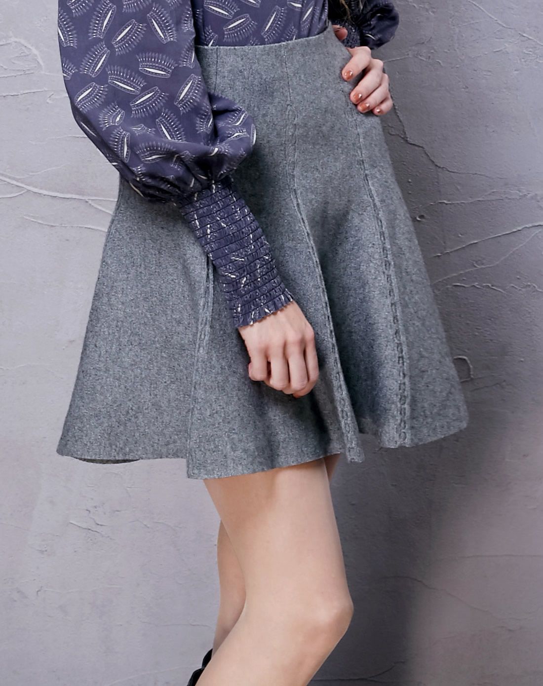 百搭大摆分割修身高腰短款半身裙