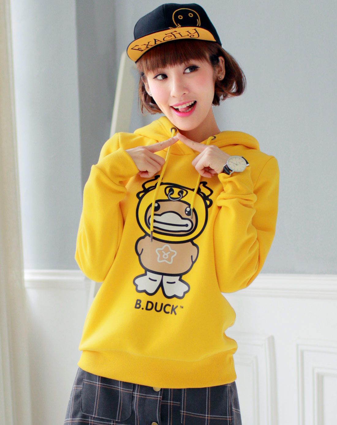 金牛座 女款黄色时尚运动卫衣 舒适百搭