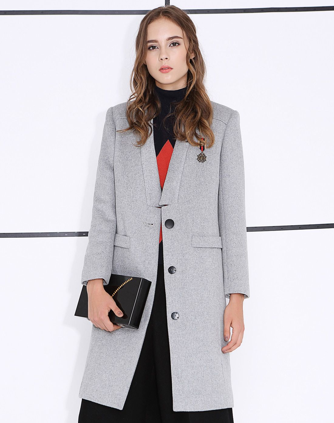 浅灰色百搭呢大衣外套