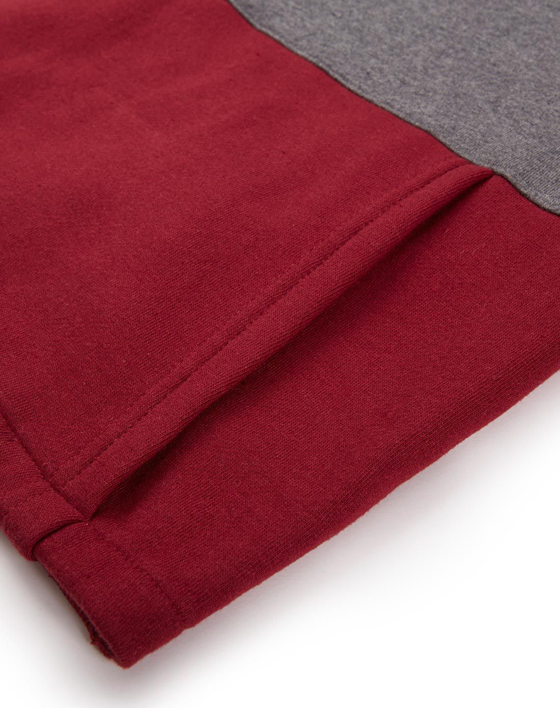 男童藏红色拼色连帽针织抓毛套头卫衣