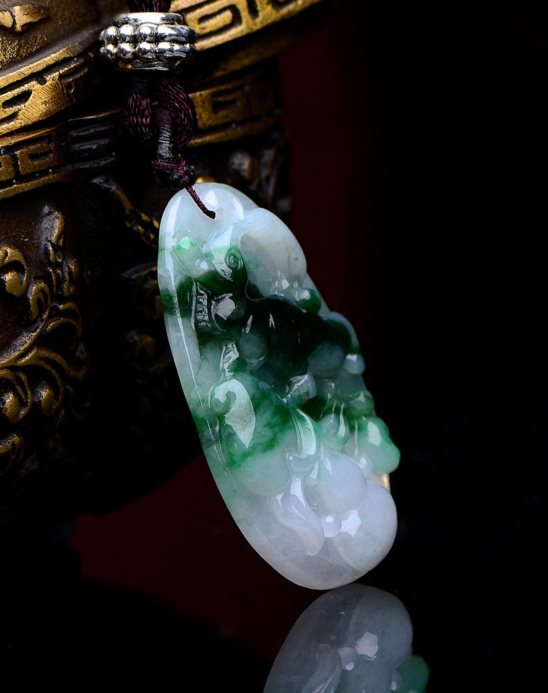 a货翡翠白底青福禄寿喜吊坠