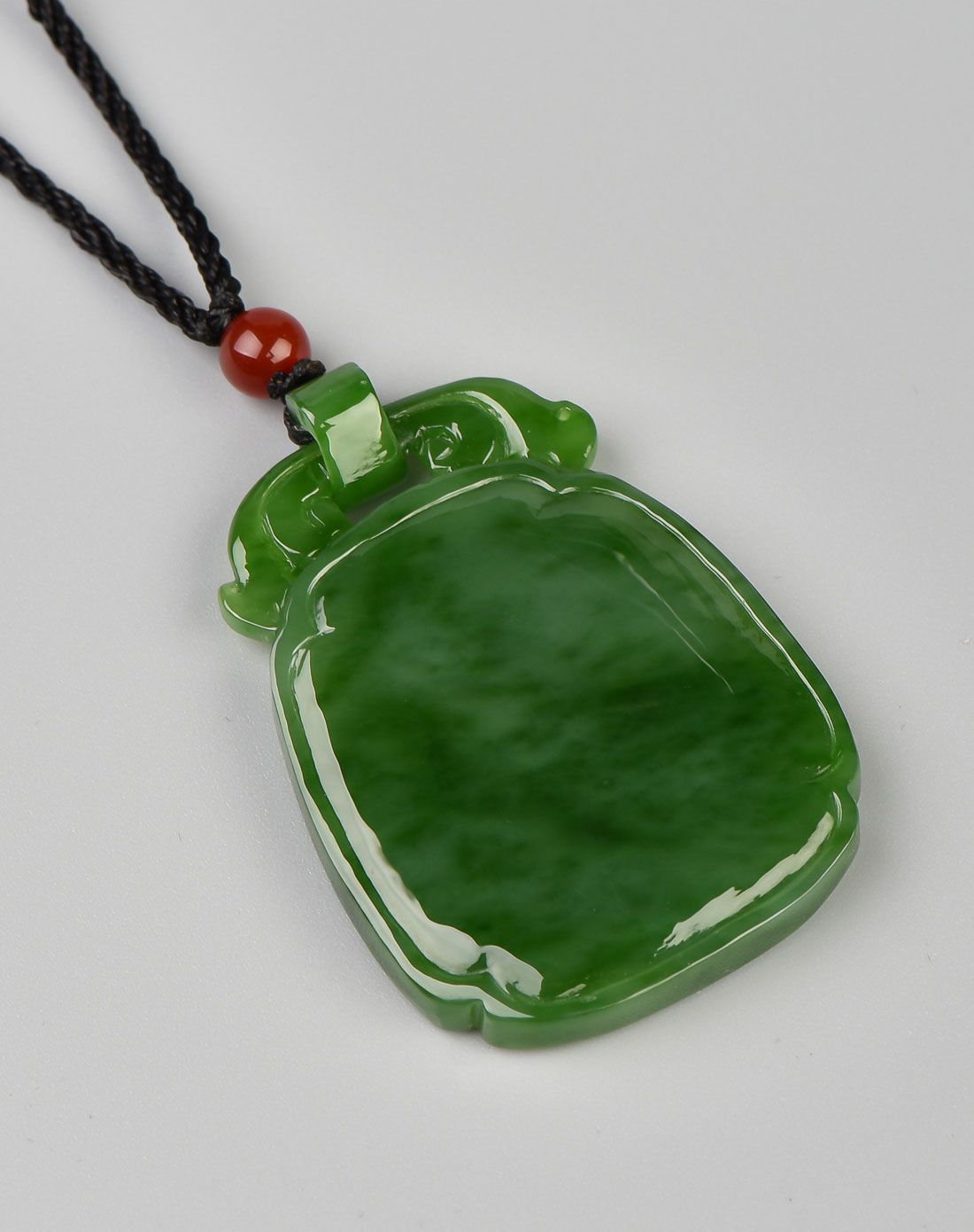 大件仿古方牌天然和田碧玉吊坠