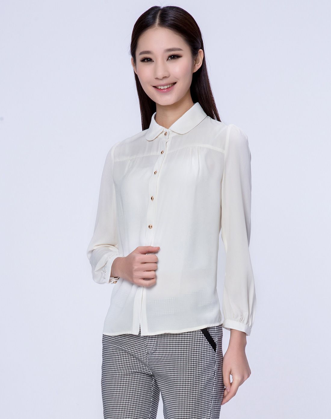 白色短款100%聚酯纤维双领衬衫