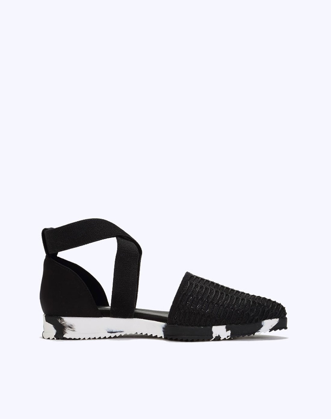 潮流女鞋 入夏必备puzzle女款黑色平底尖头网格凉鞋pxxsh16sx12h6bkx