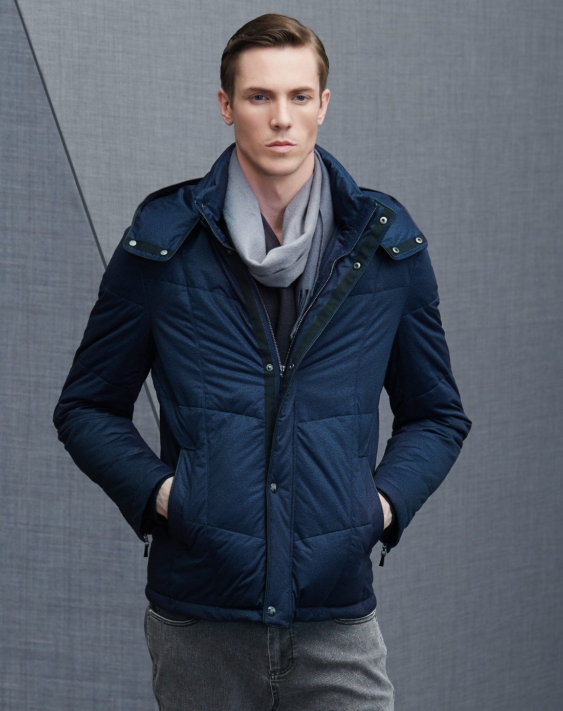 蓝标标准版型深蓝色商务保暖羽绒服