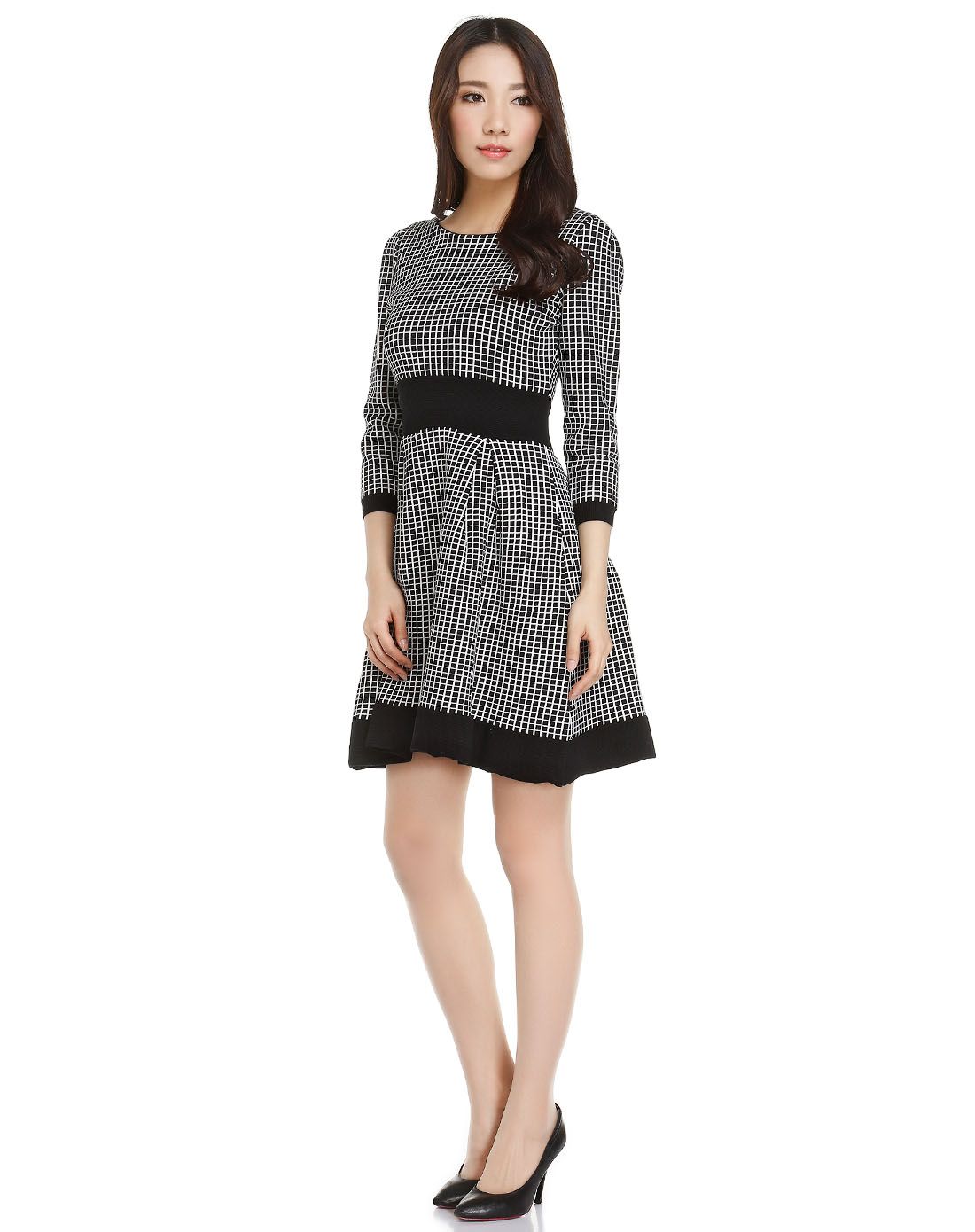 on&on & w. & coiincos女装混合专场 黑/白色格纹淑女针织连衣裙