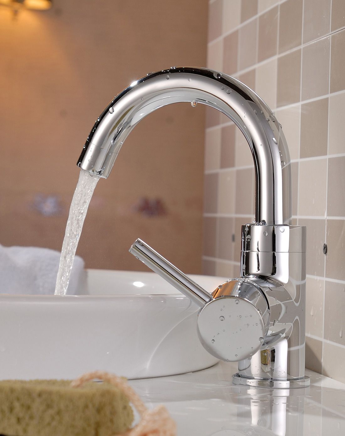 左域全铜冷热铬色面盆水龙头jy315