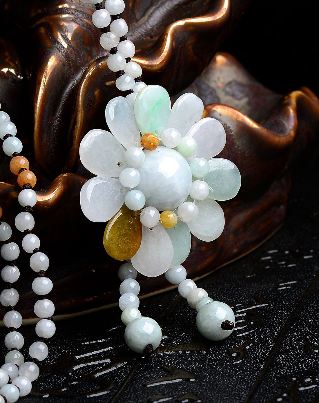 aznavour 天然a货糯种双色花开富贵翡翠毛衣链(附证书)