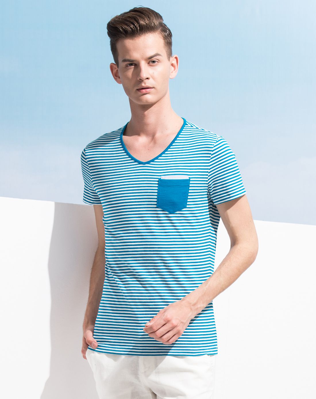 七匹狼旗下swsport1湖蓝色夏日休闲v领短t恤衫411381-01_唯品会