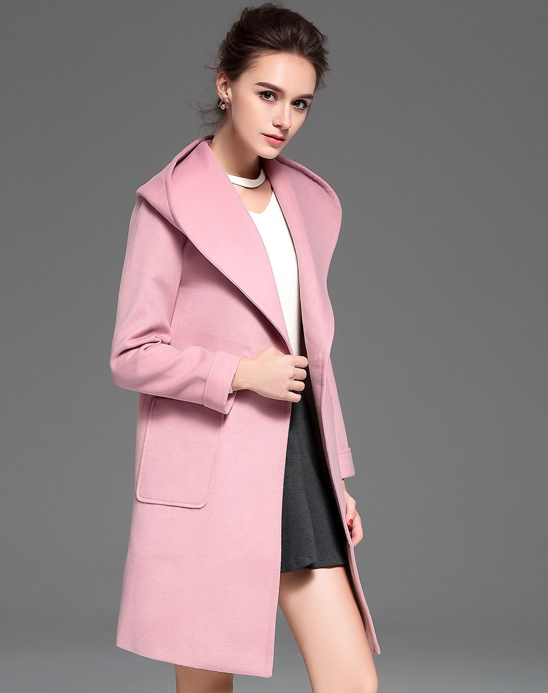 女性修身大口袋大衣皮粉