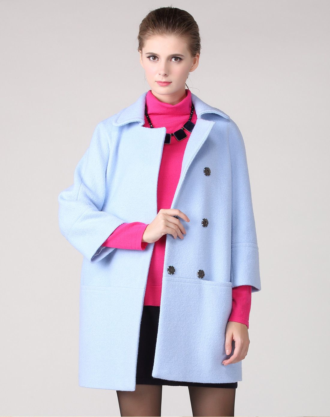 女天蓝色直身大气时尚羊毛大衣