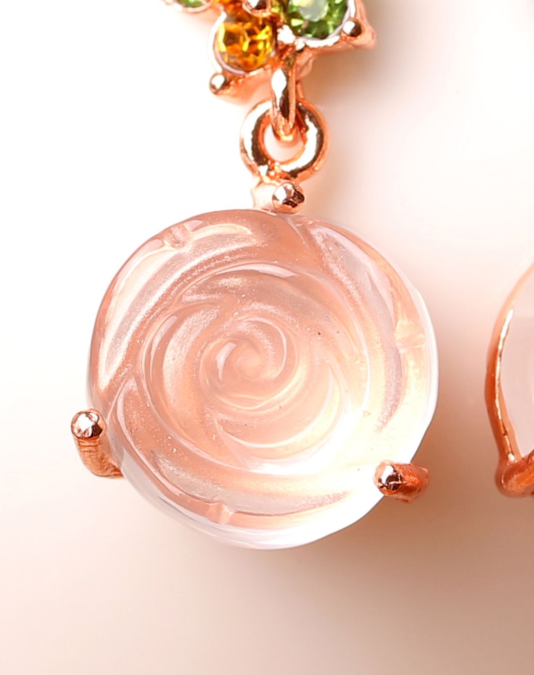 天然粉水晶双玫瑰花耳坠附证书