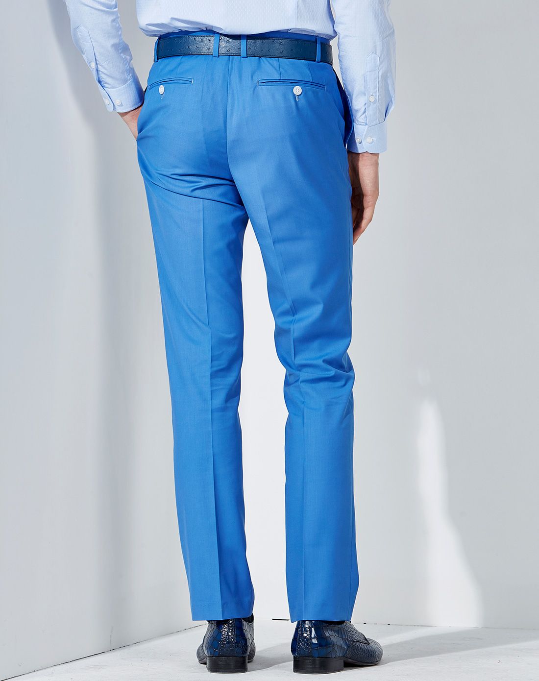 蓝色商务斜口袋长西裤