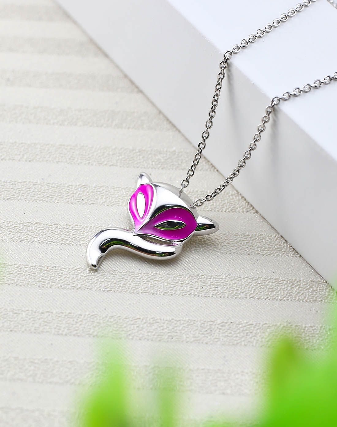 铂金pt950时尚精品烤彩狐狸吊坠(不含项链)