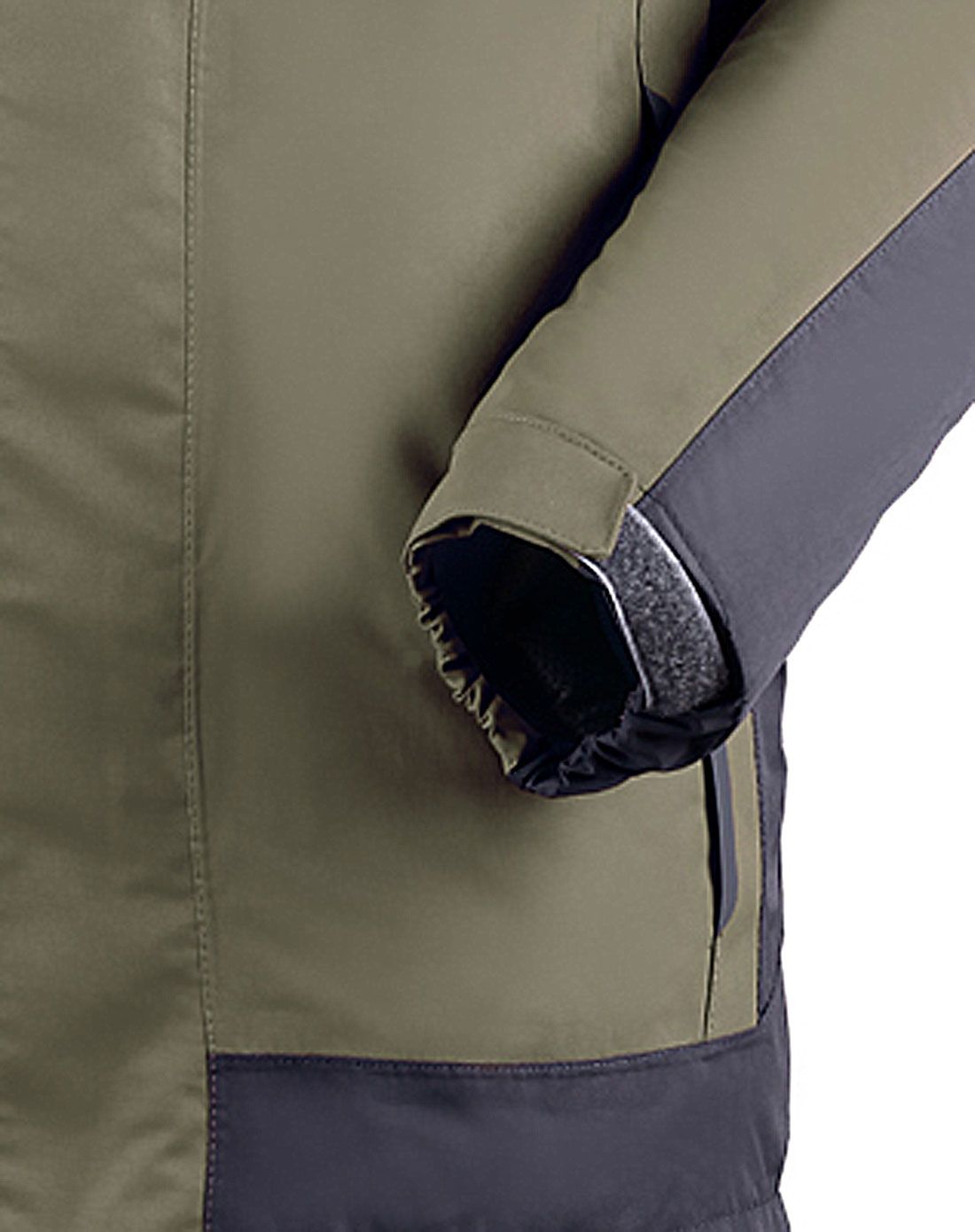 灰绿色男款冲锋衣