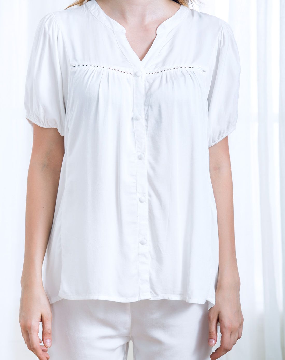 女款纯白梭织睡衣套装