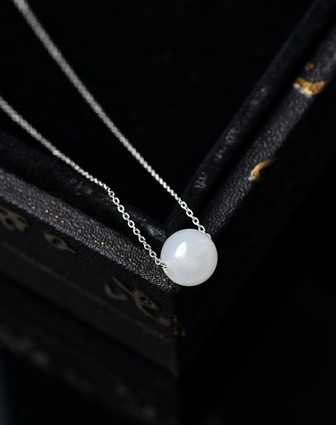 冰雪俏佳人s925银串和田白玉项链