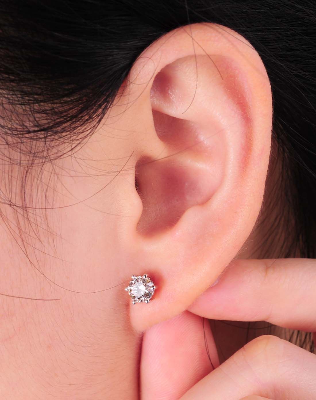 白18k金1克拉钻石耳钉