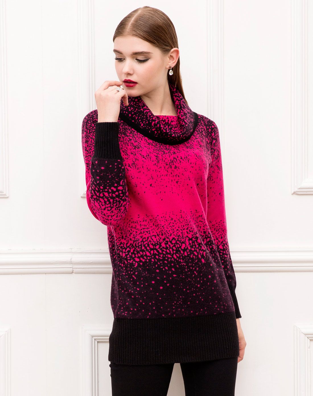 女士黑深玫红荡领空混渐变文雅造型长衫