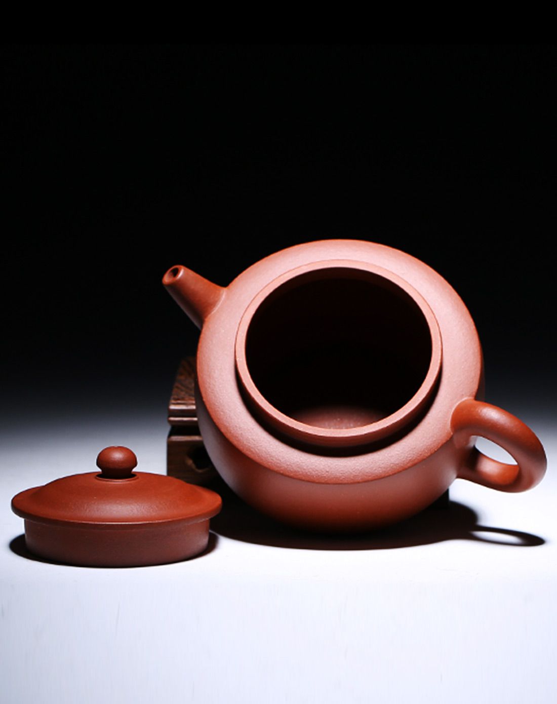 束氏 宜兴名家原矿清水泥手工汉韵紫砂壶