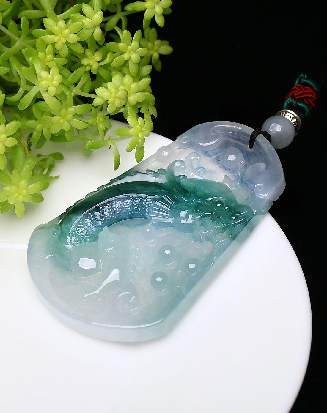 天然a货冰种俏色飘花翡翠鱼化龙吊坠