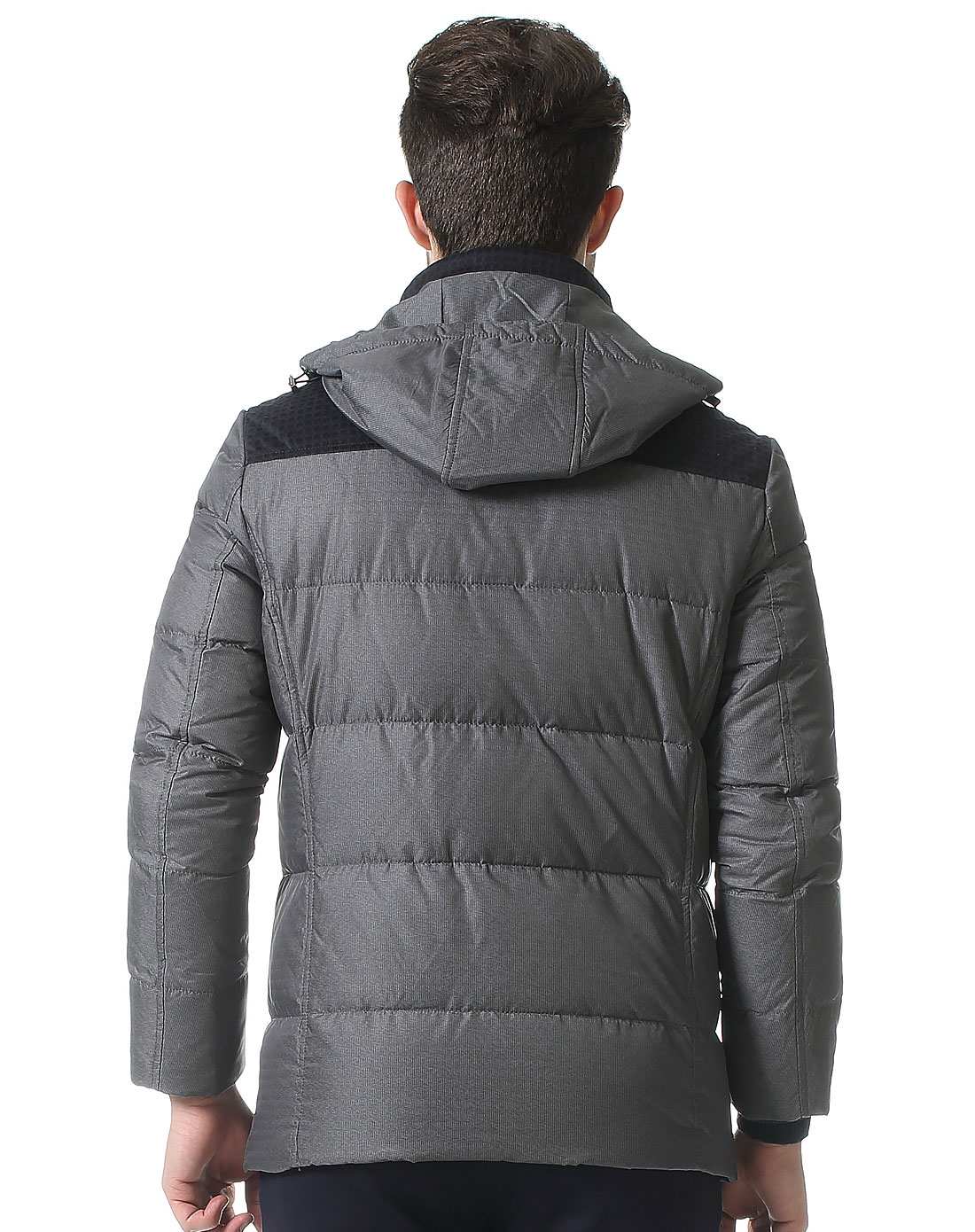 男士银灰色带帽加厚休闲羽绒服