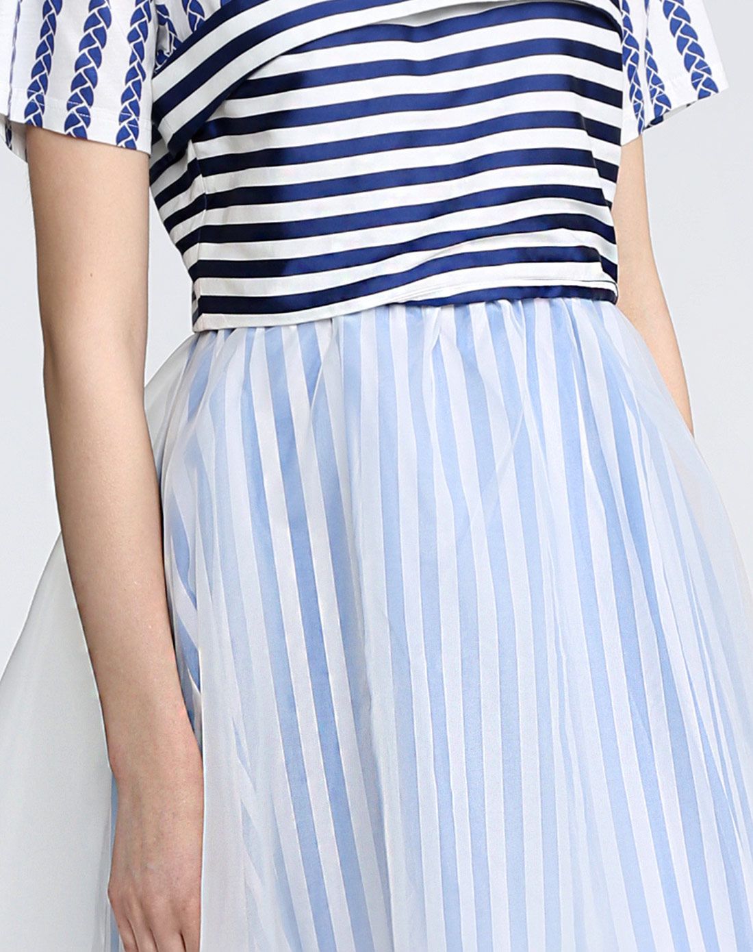 海军风蓝白条纹假两件短袖连衣裙