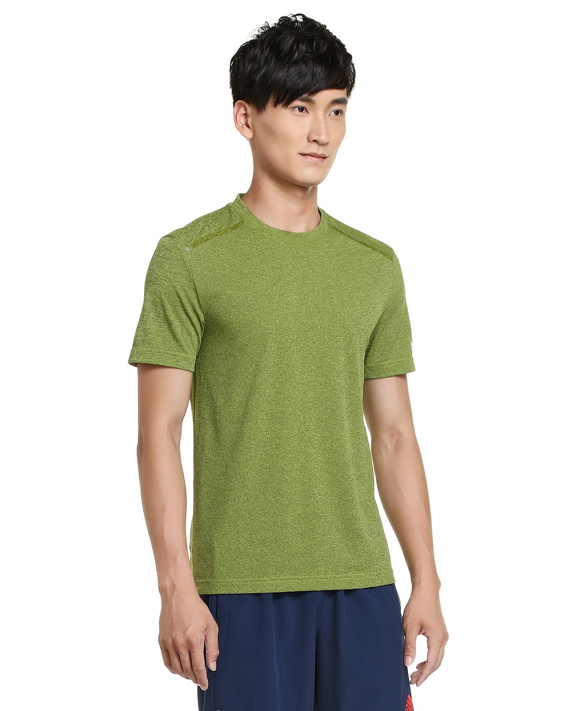 轻薄排汗 男款海藻绿色短袖运动t恤