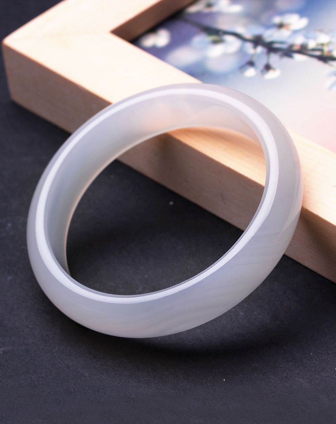 天然冰种白玉髓手镯(附证书)