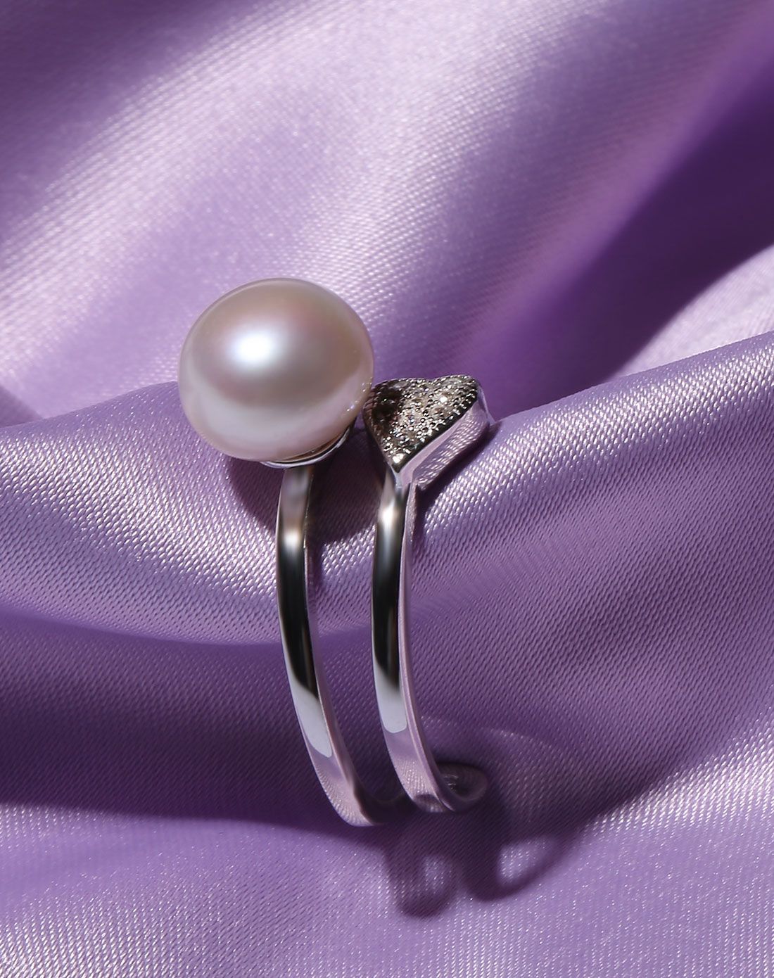 s925银镶锆小爱心戒指纯银镶锆天然珍珠戒指8.5-9mm(配证书)