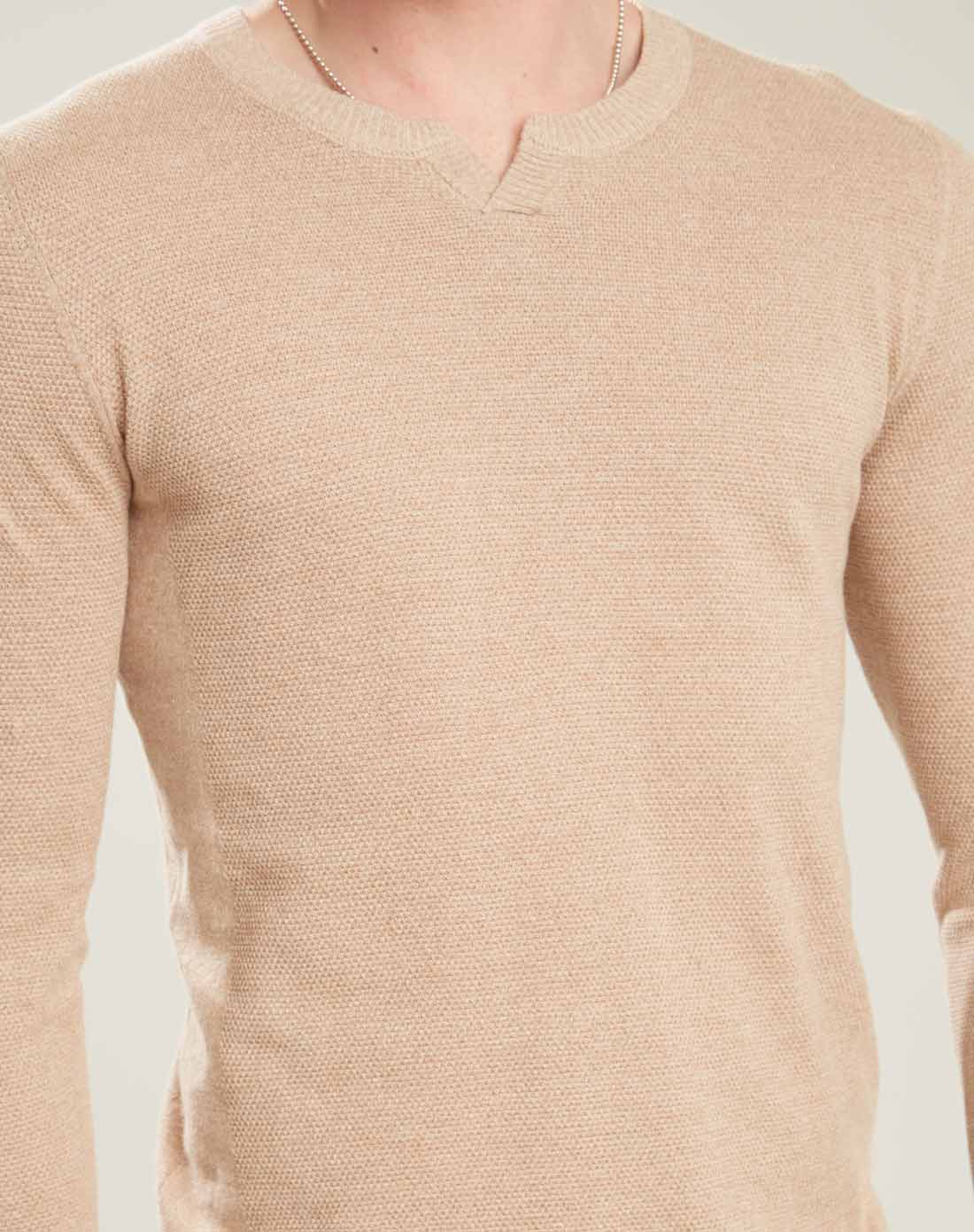 浅卡其休闲纯色半开领薄款长袖毛衫