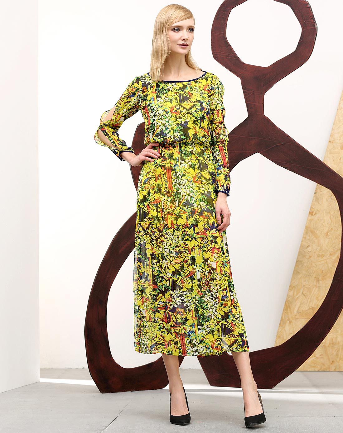 圆领长袖印花长款侧缝开叉连衣裙