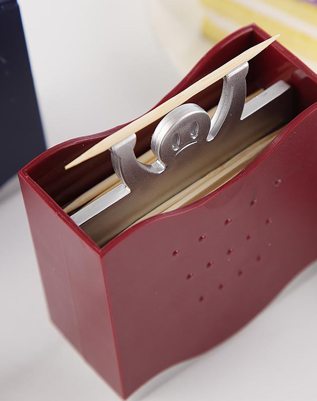 (多色)高级牙签人自动牙签盒