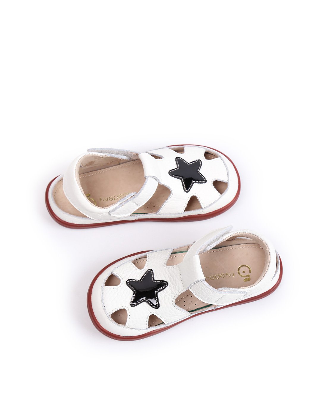 男童白黑五角星牛皮包头洞洞鞋