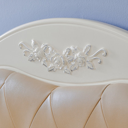 时尚法式皮艺软包床 1.5m/1.8m加高床屏 121511