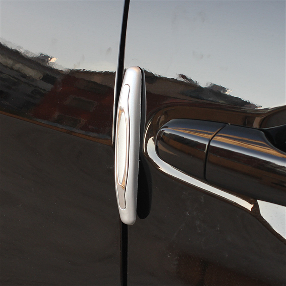 车门防撞条汽车用开门防撞贴汽车车门边防刮防擦磕通用型装饰用品