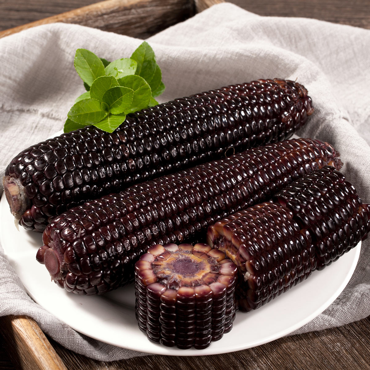 220g*10根 新鲜头茬非转基因甜糯黑玉米大个头黑糯玉米棒