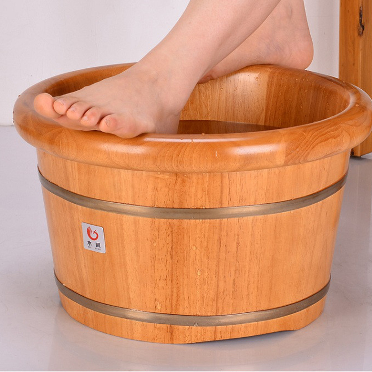 洗脚木盆泡脚桶足浴桶泡脚木桶足浴盆木盆家用足疗桶橡木质25cm高带盖