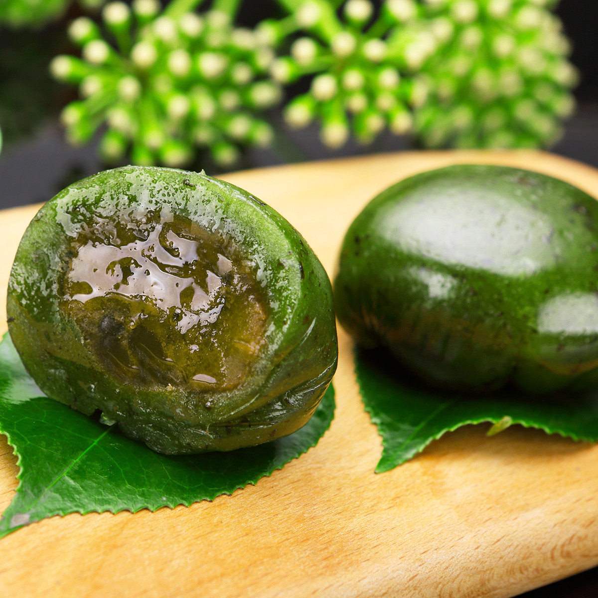 江南特产糕点手工艾草青团子网红抹茶青团麻薯甜味