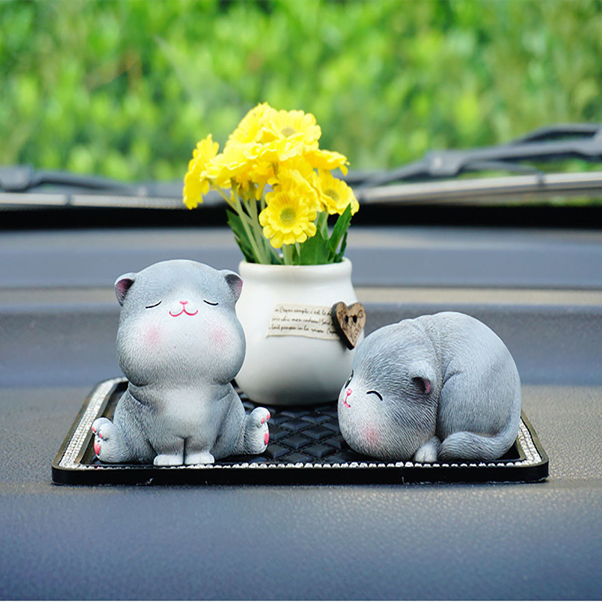 汽车摆件创意车上装饰品车内可爱漂亮内饰女韩国卡通车载摆设用品