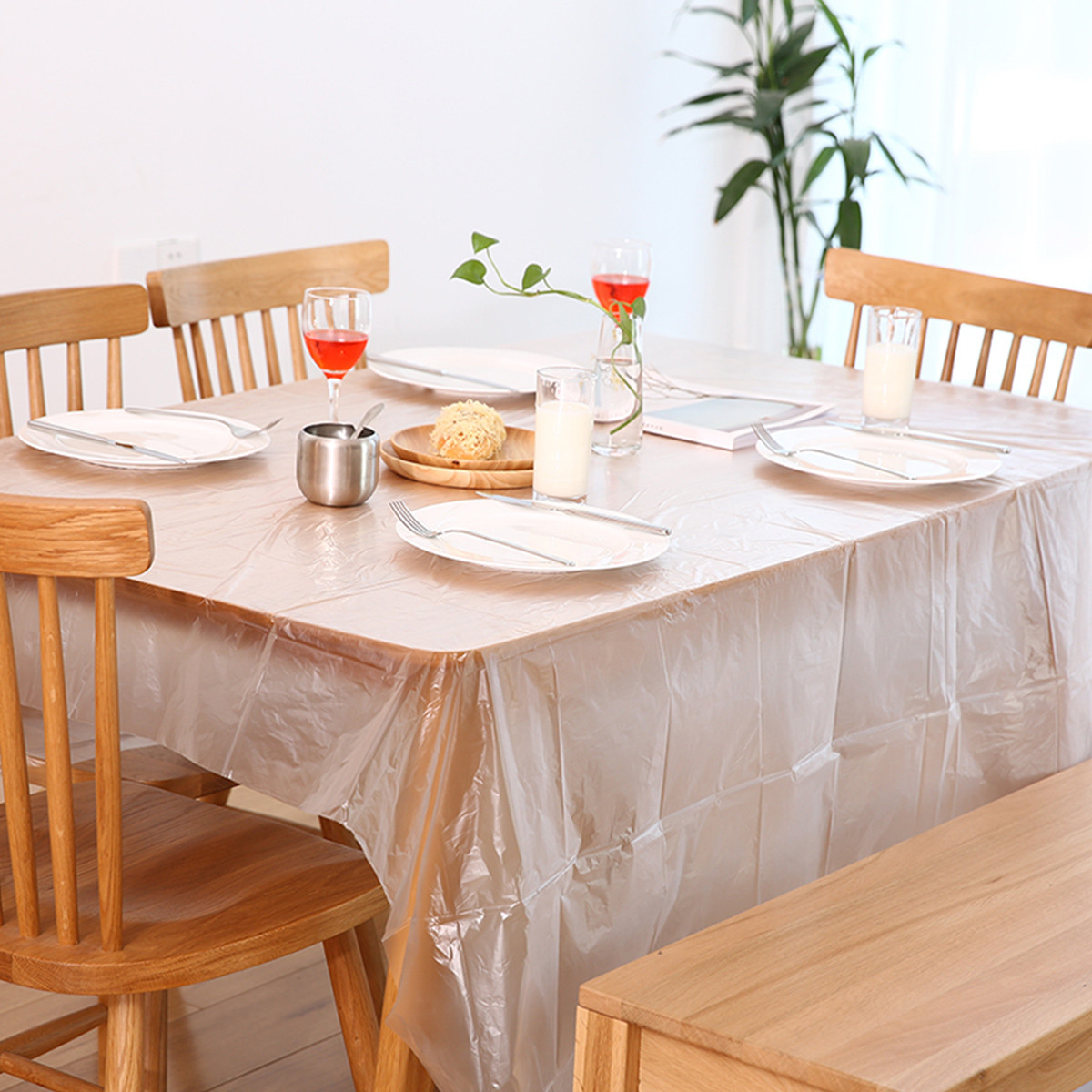 一次性桌布家用餐厅加厚塑料餐桌布薄膜透明正方形防水台布