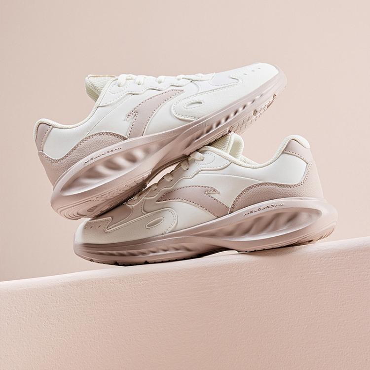 安踏 【星云】跑鞋女春季革面女鞋防泼水轻便通勤慢跑软底缓震学生女鞋