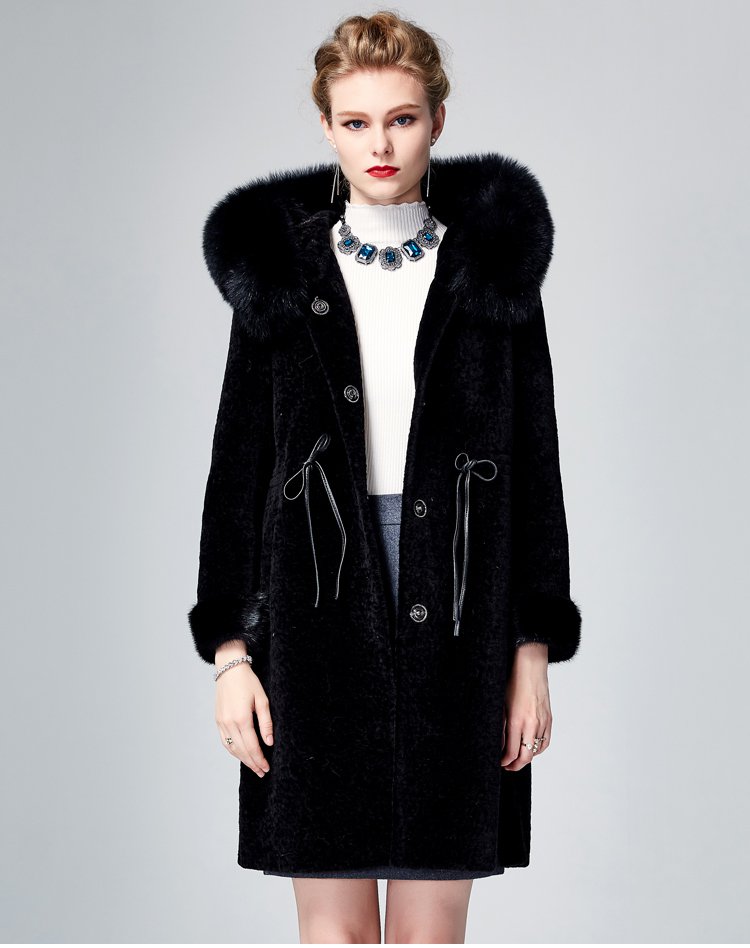 女款时尚连帽收腰百搭狐狸毛领羊毛大衣