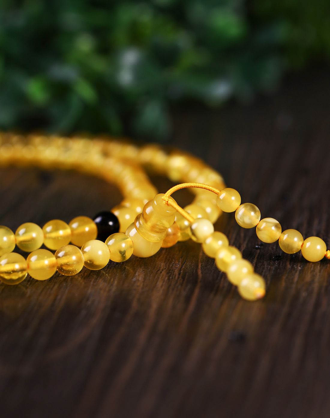 昊天(附证书)5.5-6mm金绞蜜108佛珠链