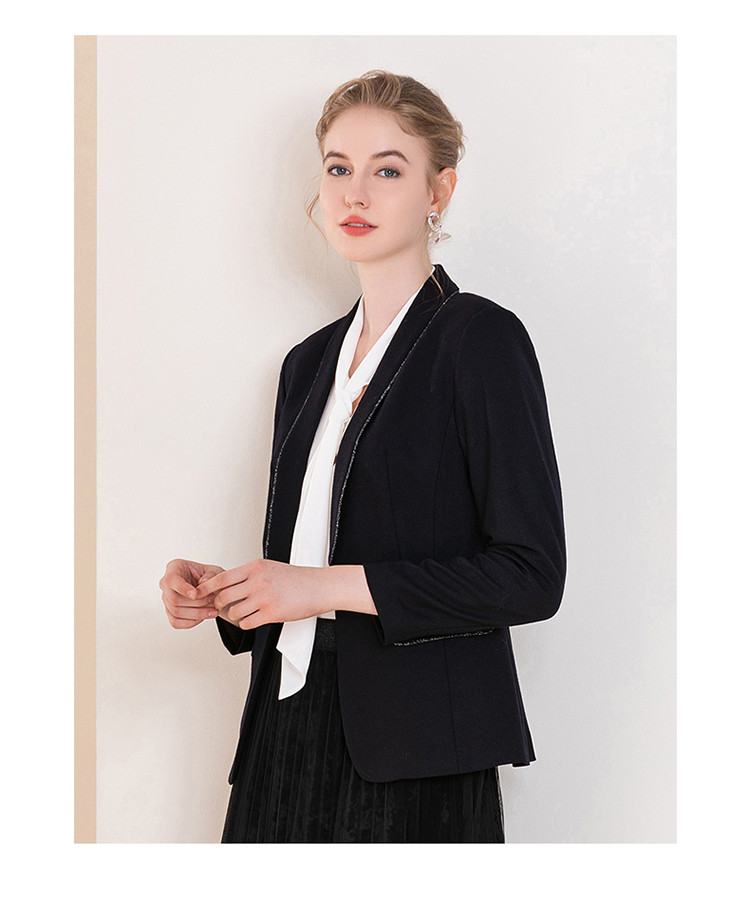 冬装显干练气质轻肤保暖青果领羊毛西装外套