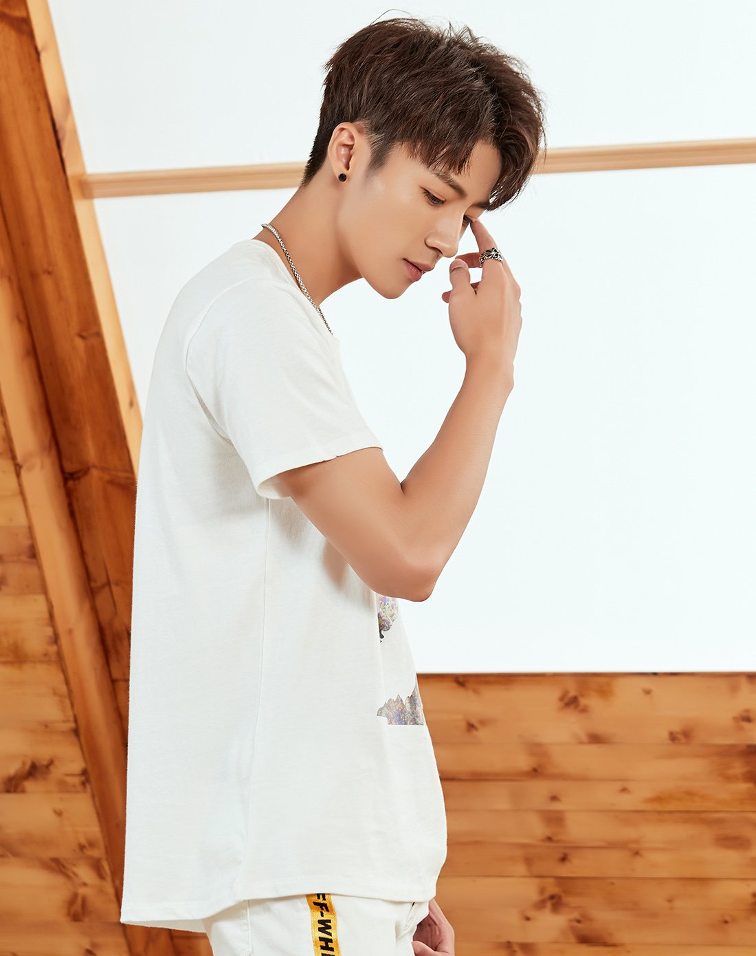 暴力男装特批清仓折上五折2018夏季男式印花短袖t恤5311054162-本白