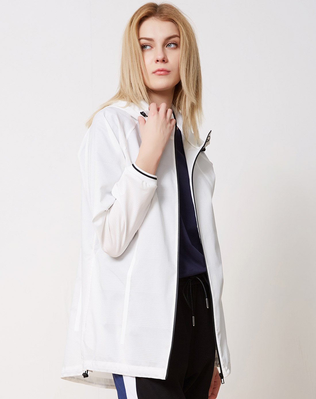 波司登2018春夏装新款女士长袖防晒衣外套中长款夹克