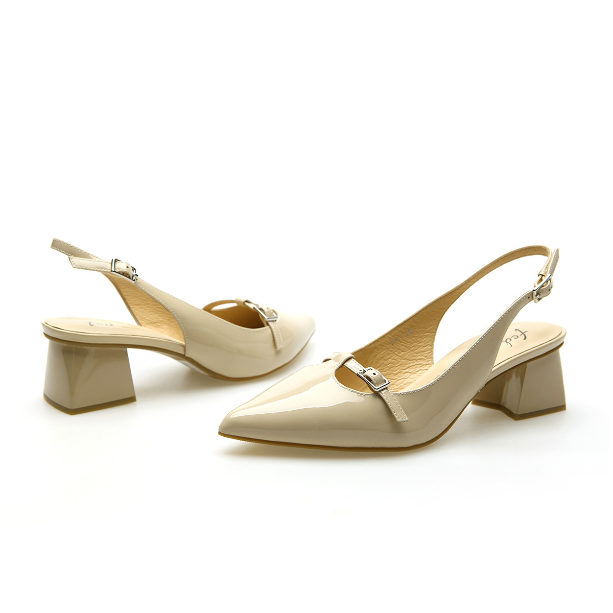 fed女鞋春季时尚优雅一字带漆皮半凉鞋