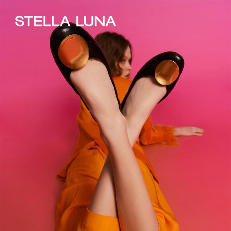 Stella Luna 女鞋2022年秋季新款单鞋金币羊皮黑色时尚芭蕾平底鞋 In Black